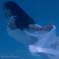 Kissing Underwater