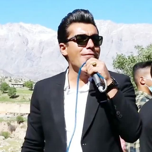 دستمال بازی شاد