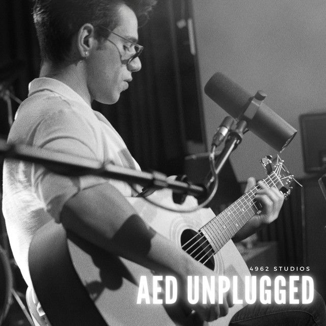S. - Live Acoustic