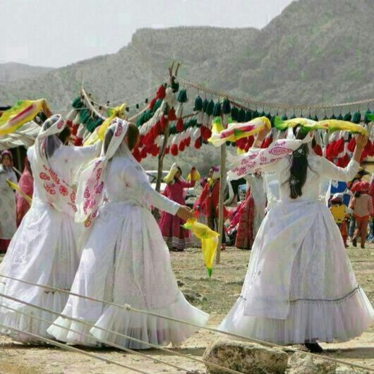 میکس شاد لری