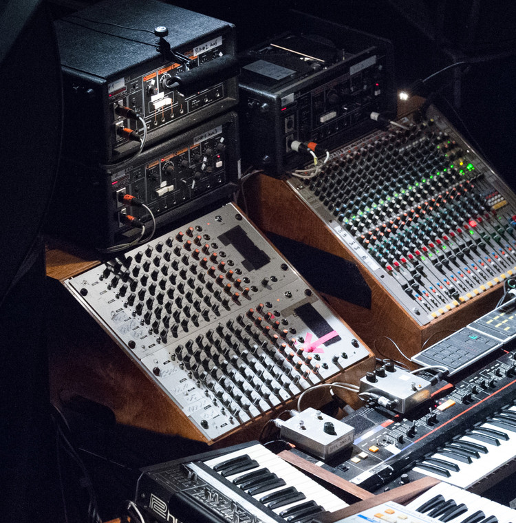 Electronic X